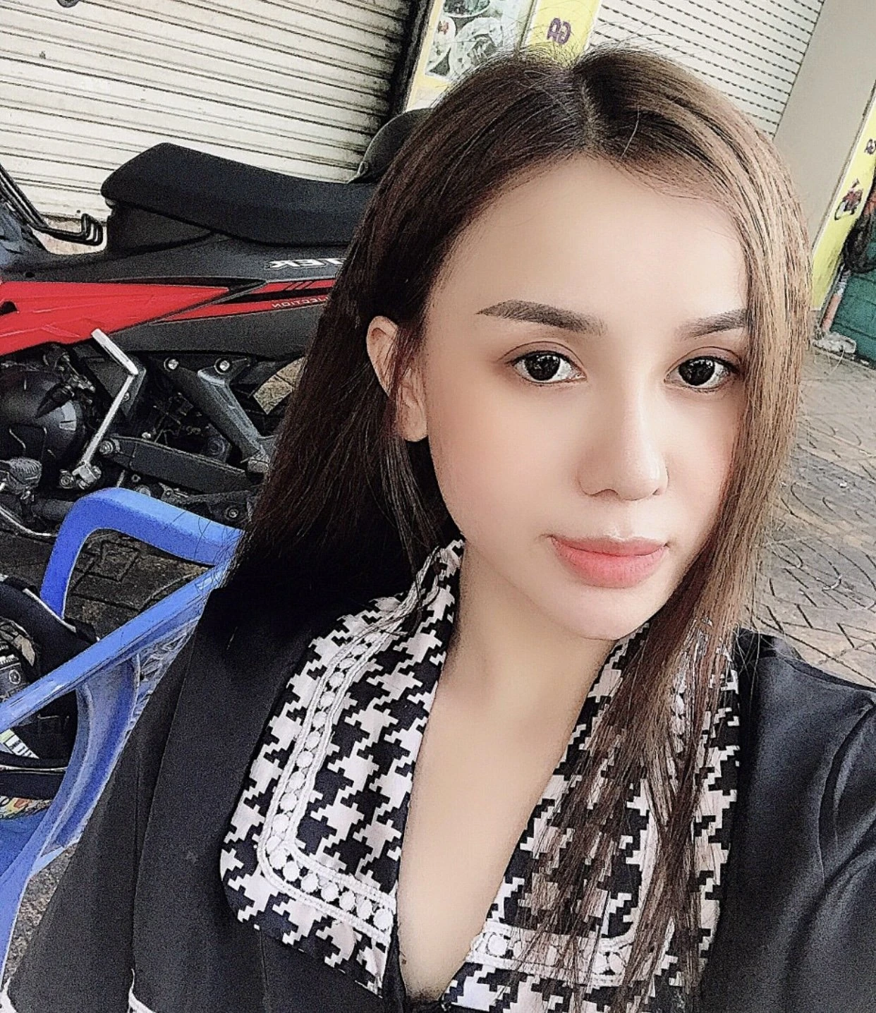 Thy – Vietnamese escort in Ho Chi Minh City — 7 / 8