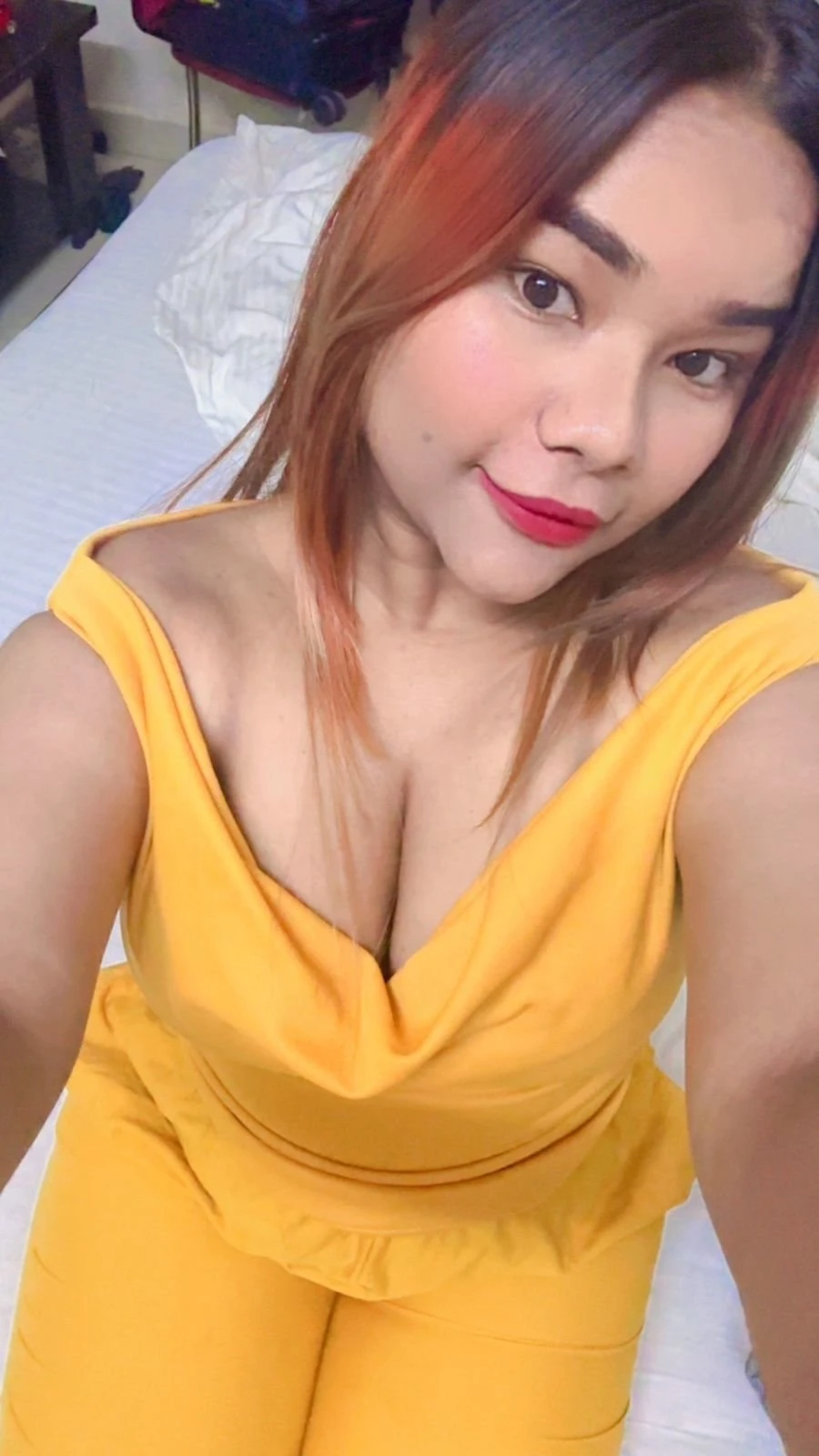 High profile sexy call girl only cash bo – Indian escort in Hyderabad — 1 / 6