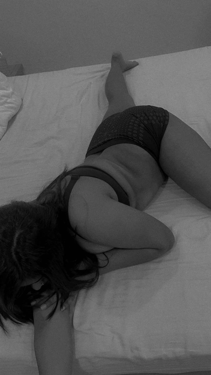 Ishika for Cam and Real Meet – Indian escort in Lucknow — 2 / 7