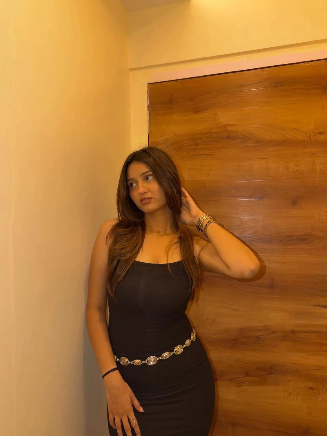 Aditi Sharma Call Girls Available – Indian escort in Shimla — 3 / 4