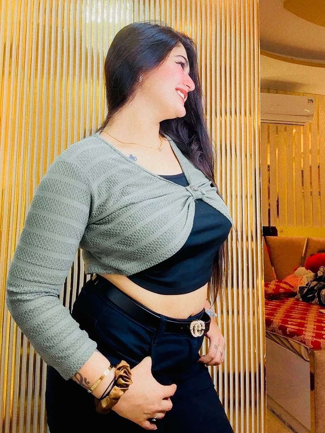 Ira – Indian escort in Pune — 2 / 5