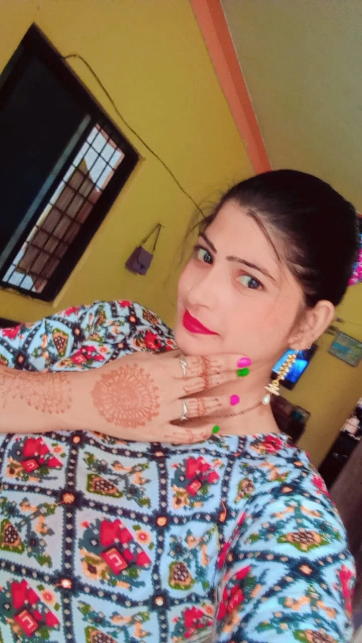 Soniya Patil – escort in Pune — 1 / 2