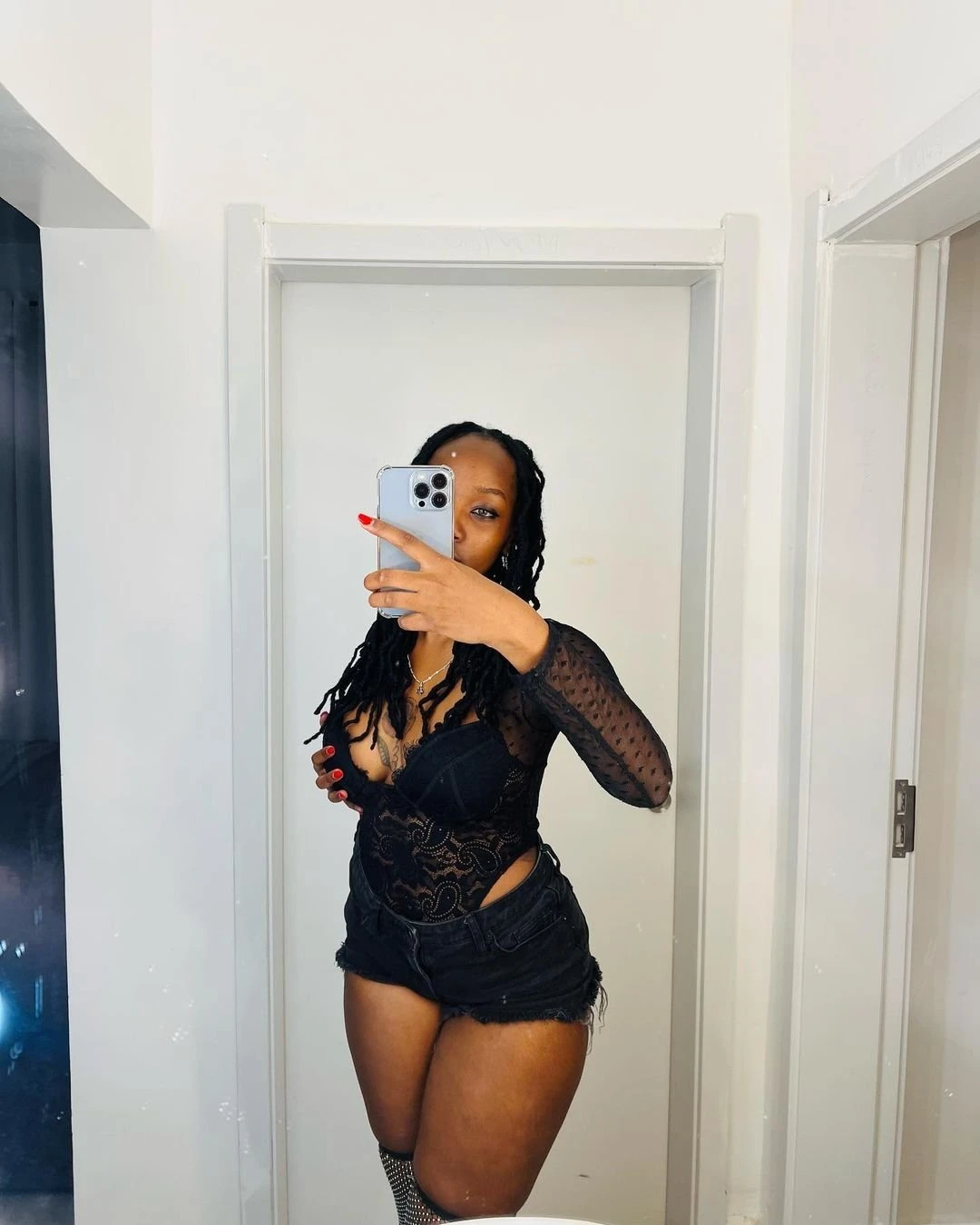 bukky peng – Bolivian escort in Hyderabad — 4 / 6