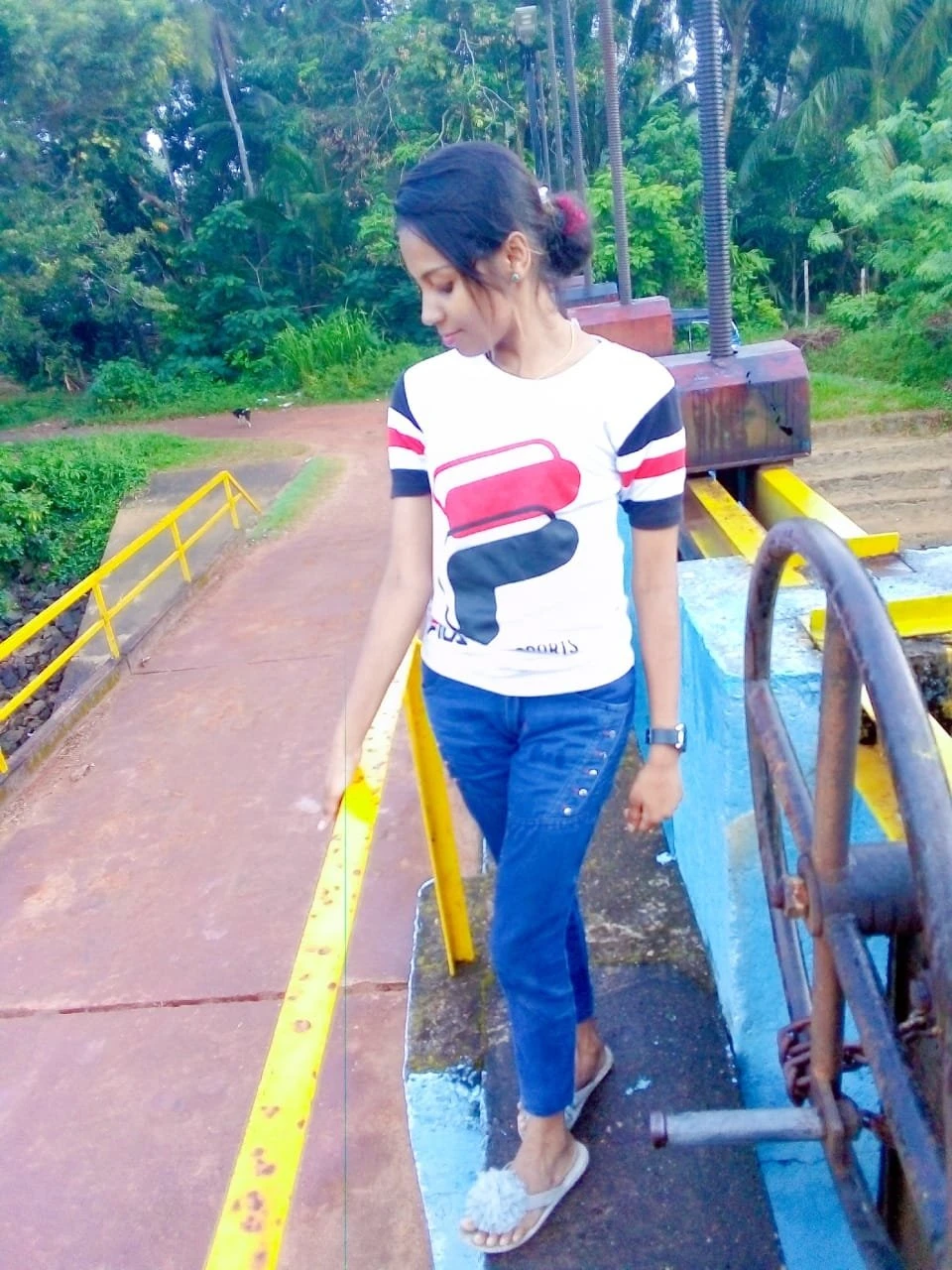 Malki Frenando – Sri Lankan escort in Colombo — 4 / 6