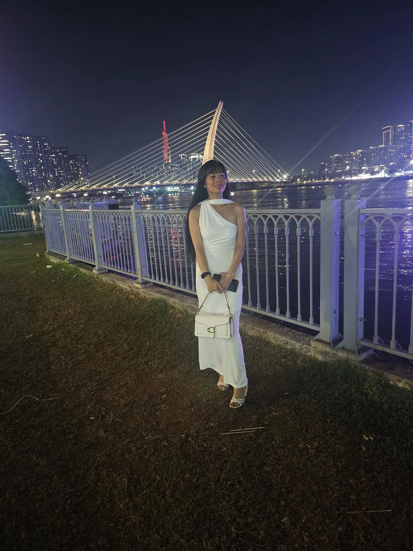 Angel – Vietnamese escort in Ho Chi Minh City — 19 / 22