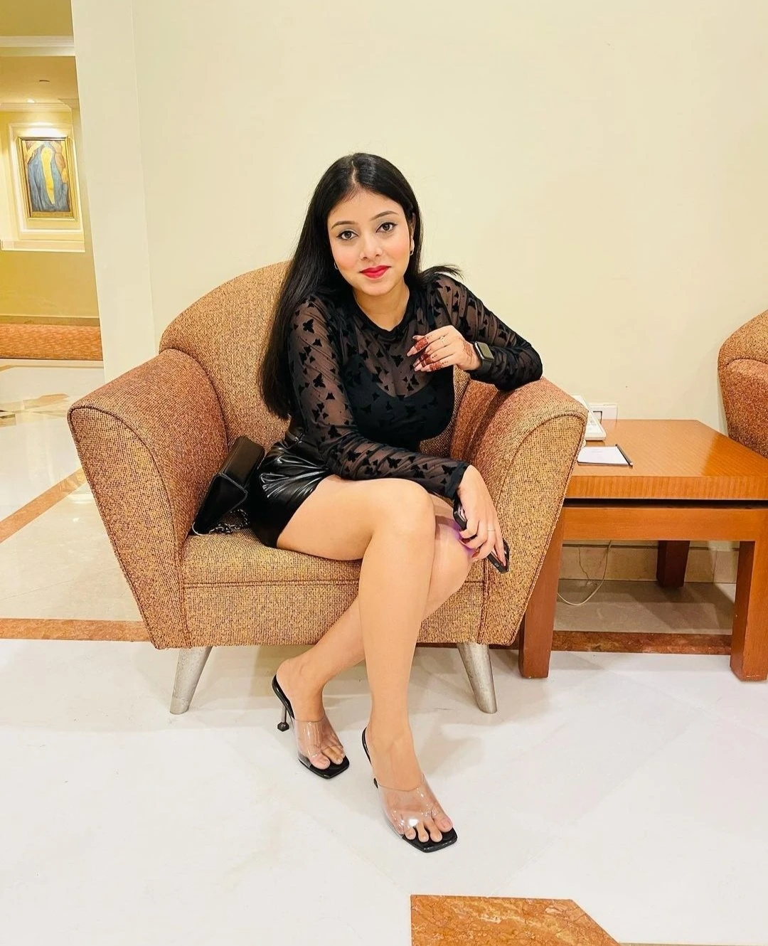 Nitu Singh Real meet or cam show – Indian escort in Hyderabad — 4 / 5