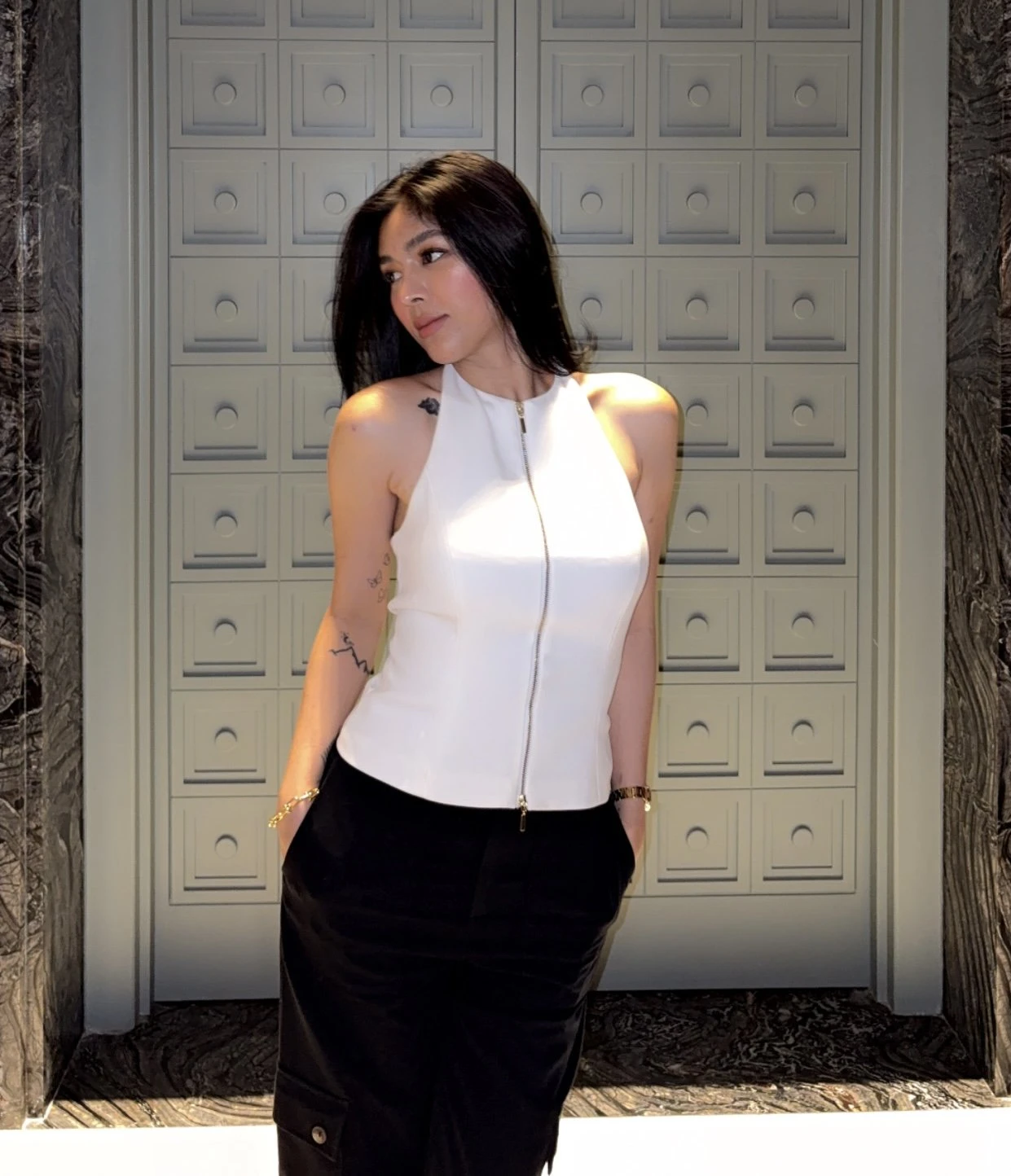Sexy Courtney – Filipino escort in New Delhi — 24 / 28