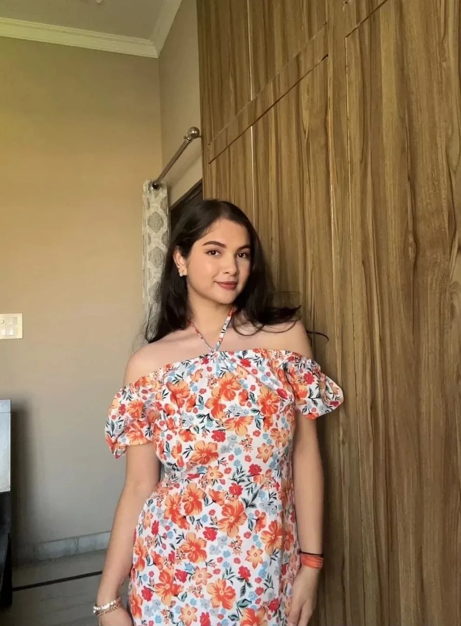 Anushka Available Indore – escort in Indore — 2 / 4