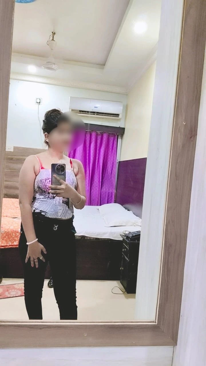 Nikki an Independent Cash Pay ONS GFE – Indian escort in Pune — 3 / 9