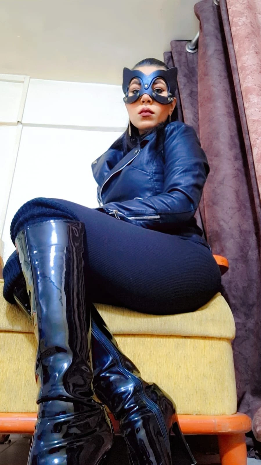 Mistress Tina – Lebanese escort in Beirut — 4 / 16