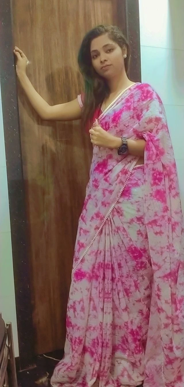 Sanjana/sanju – Indian escort in Mumbai — 3 / 4