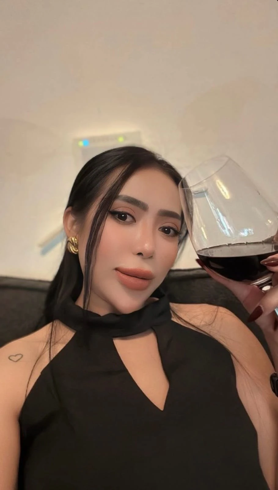 Bella Thailand Lady Massage​ in Tanzania – Thai escort in Dar es Salaam — 4 / 8