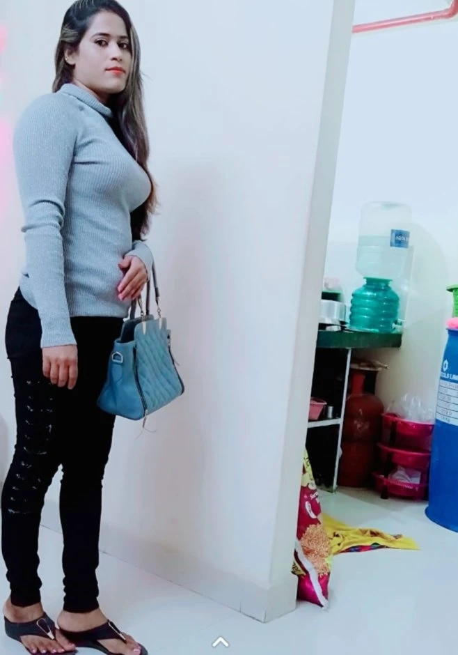 Sunaina Real Meet and Cam Show Service – Indian escort in Hyderabad, Escort, Hyderabad