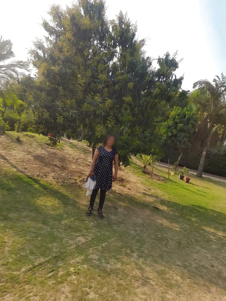 Shreya Thakur – Indian escort in New Delhi — 4 / 5