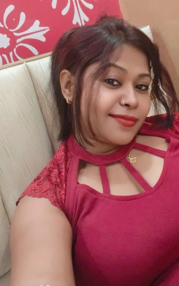 Anvisha let's do live Webcam & R meet – Indian escort in Chennai — 4 / 5