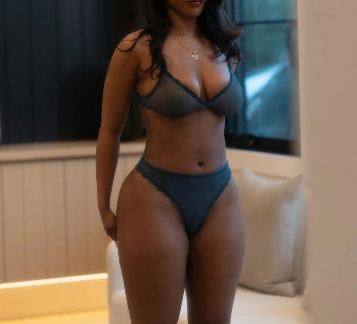 Afunia – Congolese escort in Casablanca — 3 / 5