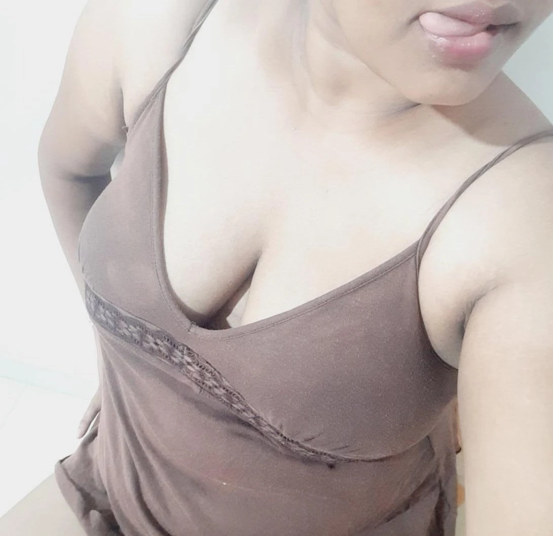 Shenaya – Sri Lankan escort in Colombo — 4 / 7