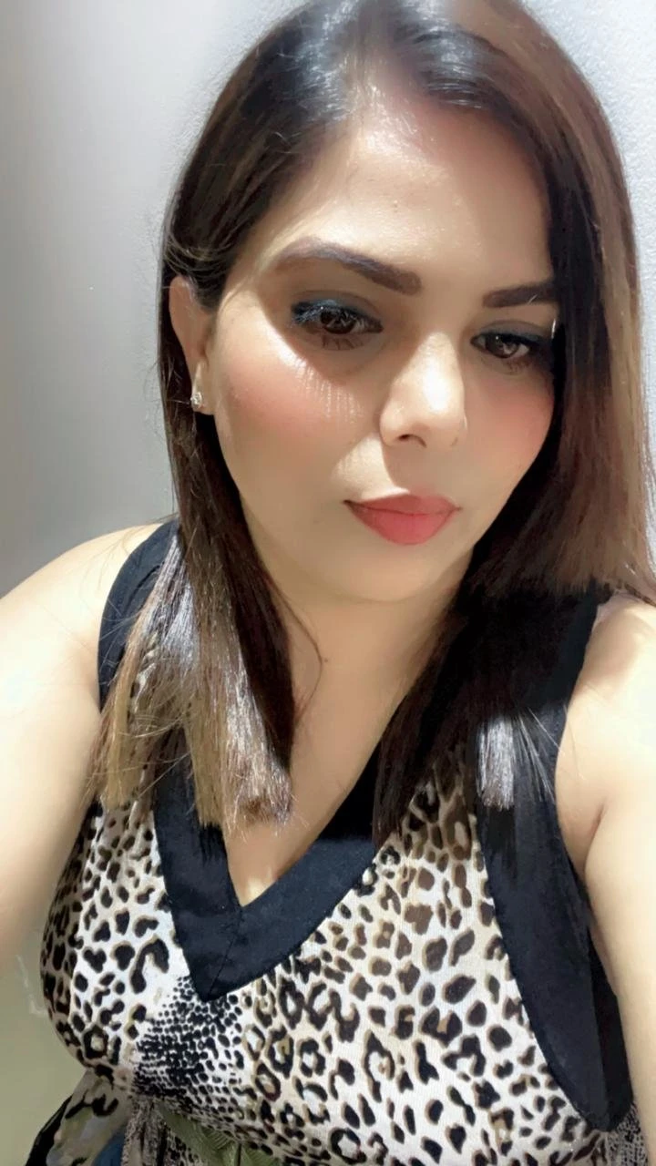 Sikha – escort in New Delhi — 7 / 8