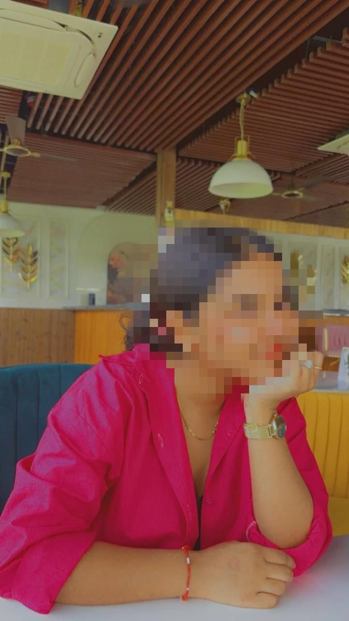 Aliya Khan – Indian escort in New Delhi — 2 / 5