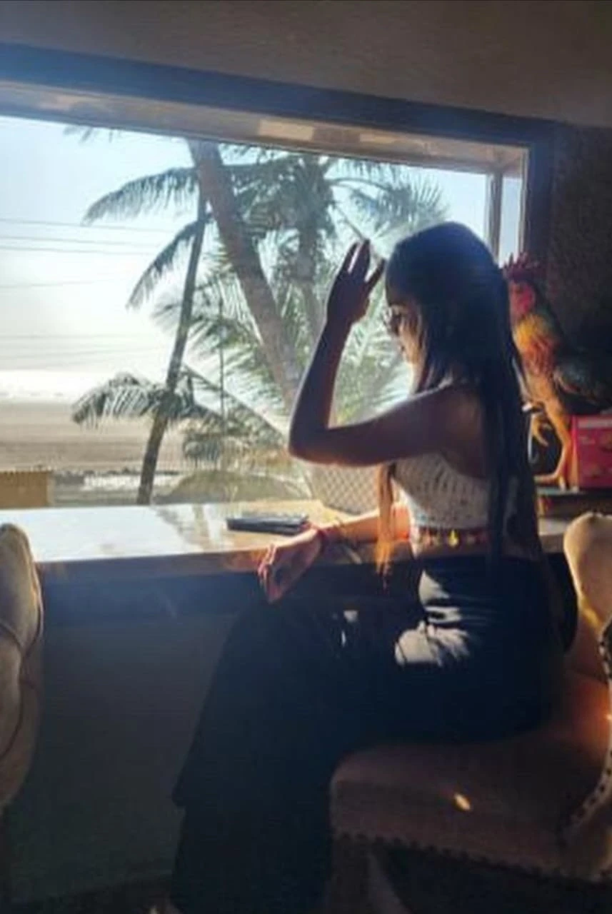 Jamini – Indian escort in Hyderabad — 2 / 4