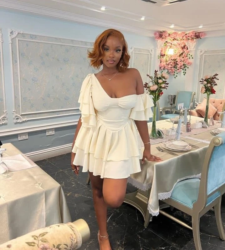Shani – Angolan escort in Pune — 4 / 6