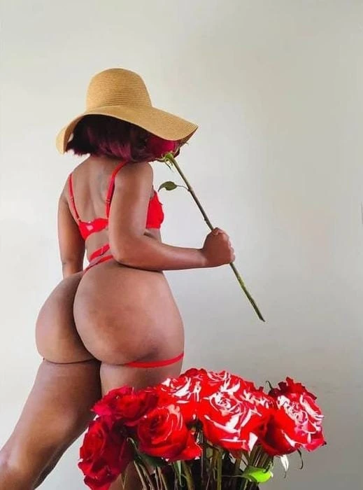 Larrisa (real meet and cam show) – Kenyan escort in Mumbai — 5 / 6