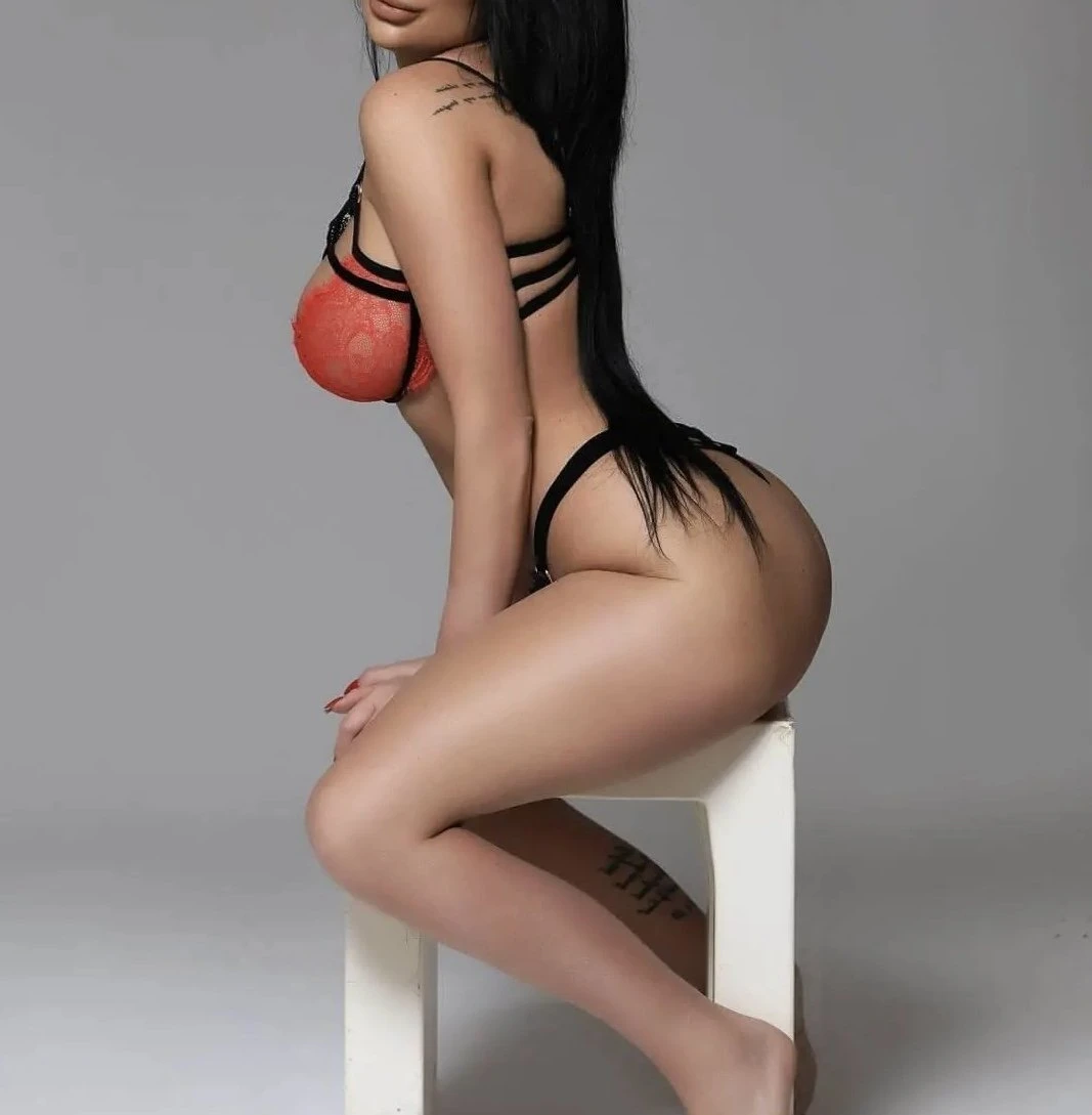Couple Web Cam Service – escort in Colombo — 5 / 10