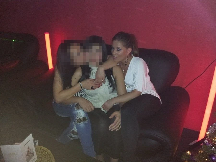 Selena Carmell – Romanian escort in Bucharest — 17 / 18