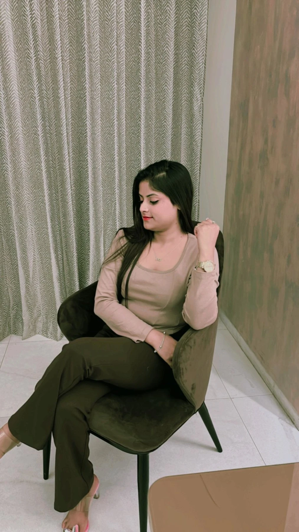 Mahi Independent Real Meet Hotel & Home – Indian escort in Mumbai — 2 / 6