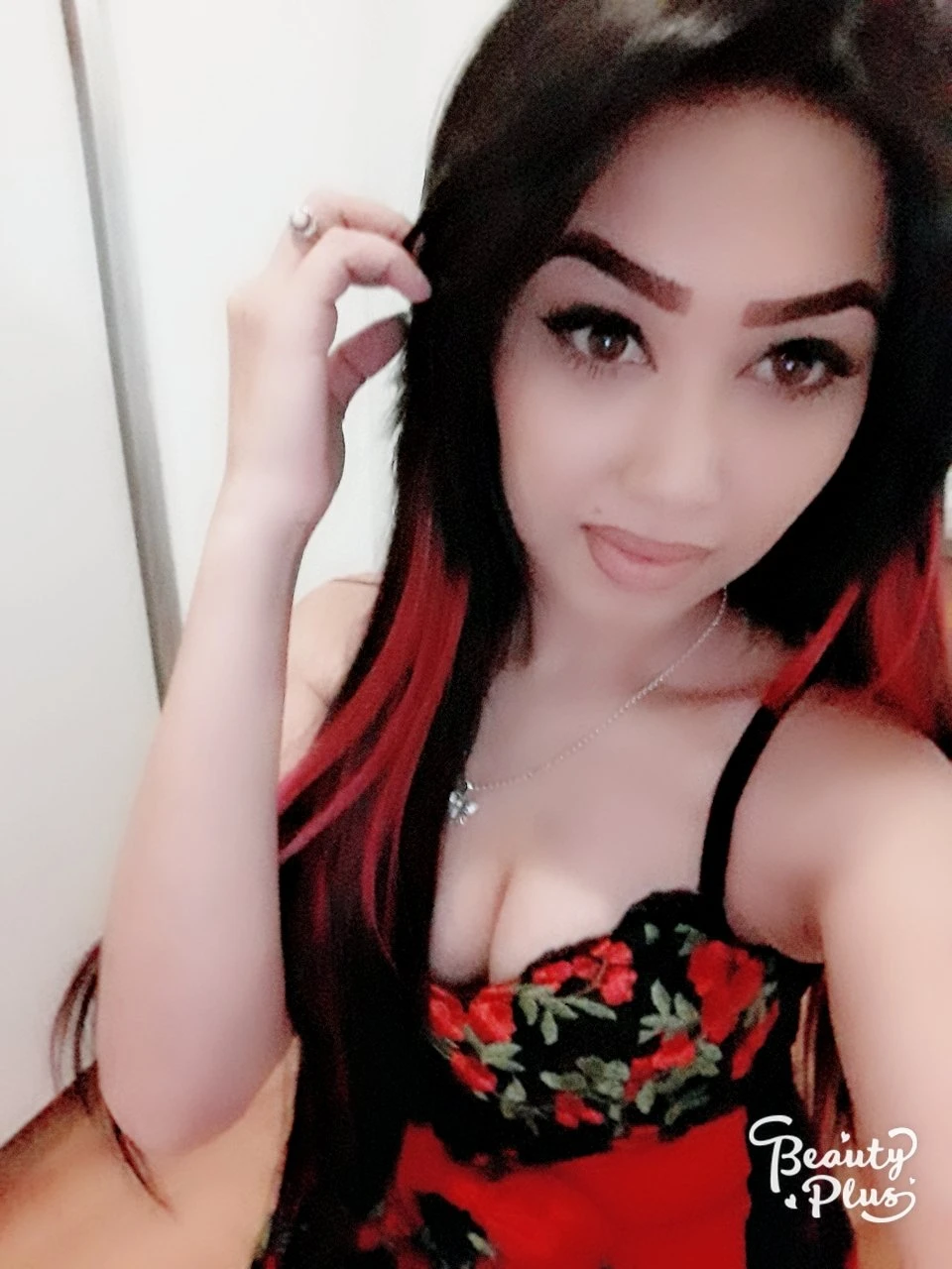 Kiran Models – Indian escort in Hyderabad — 1 / 4