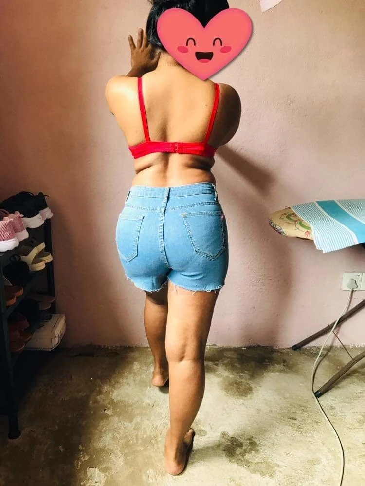 Malee Cam Queen – Sri Lankan escort in Colombo — 4 / 10