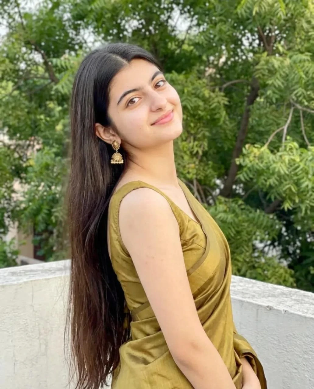 Shreya – Indian escort in Hyderabad — 2 / 3