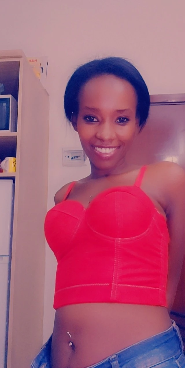 Zora Bana – South African escort in Beirut — 8 / 10