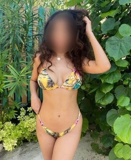 Classy Female Escorts 🥂 Callgirls 24hr – Indian escort agency in New Delhi — 4 / 7