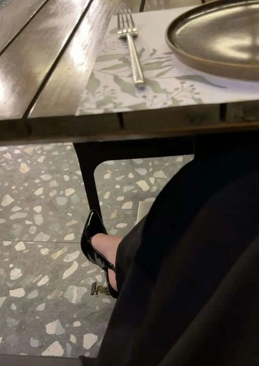 Dominatrix, Lona – Lebanese dominatrix in Beirut — 2 / 8
