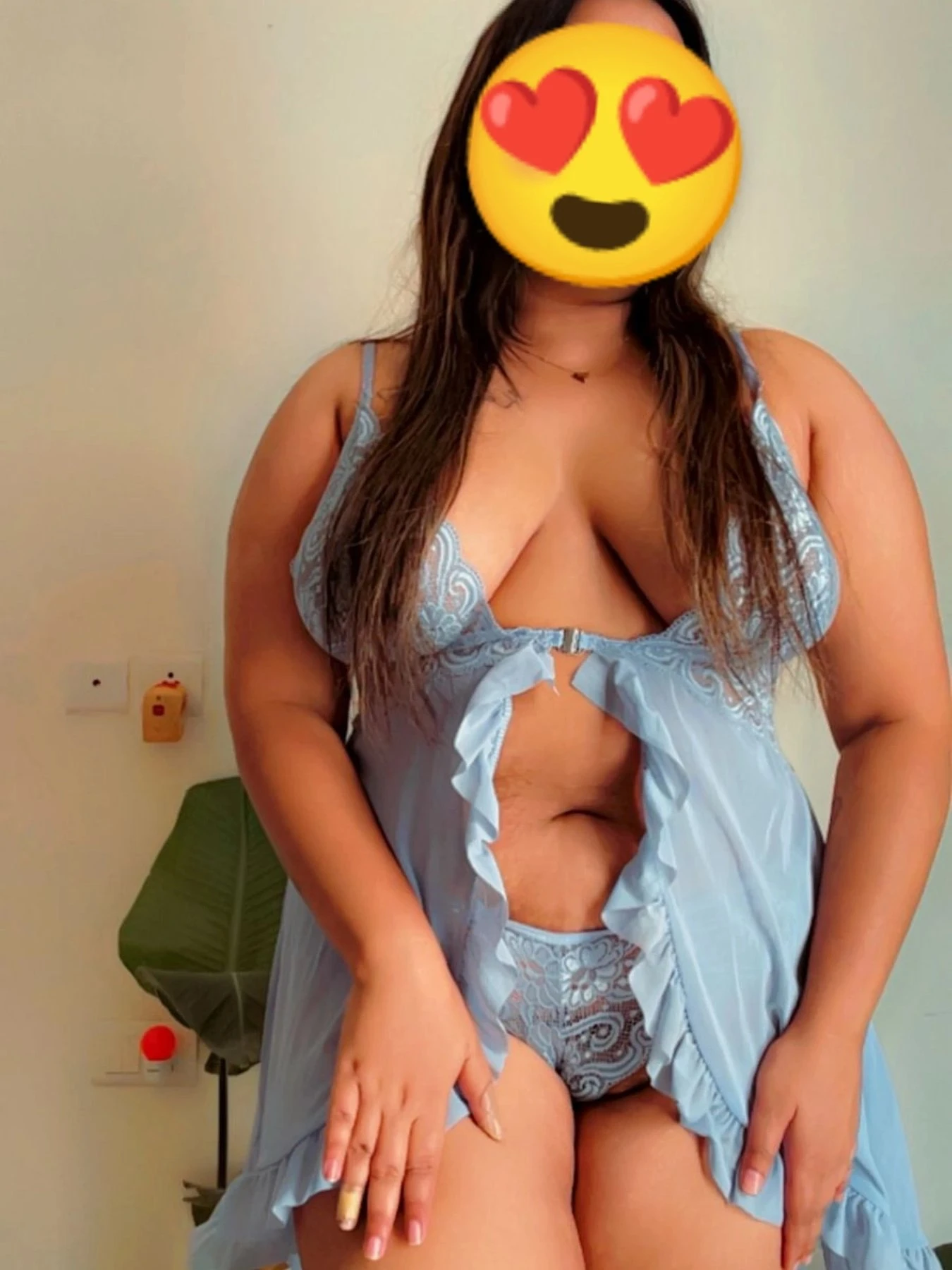 Riu – Indian escort in New Delhi — 2 / 7