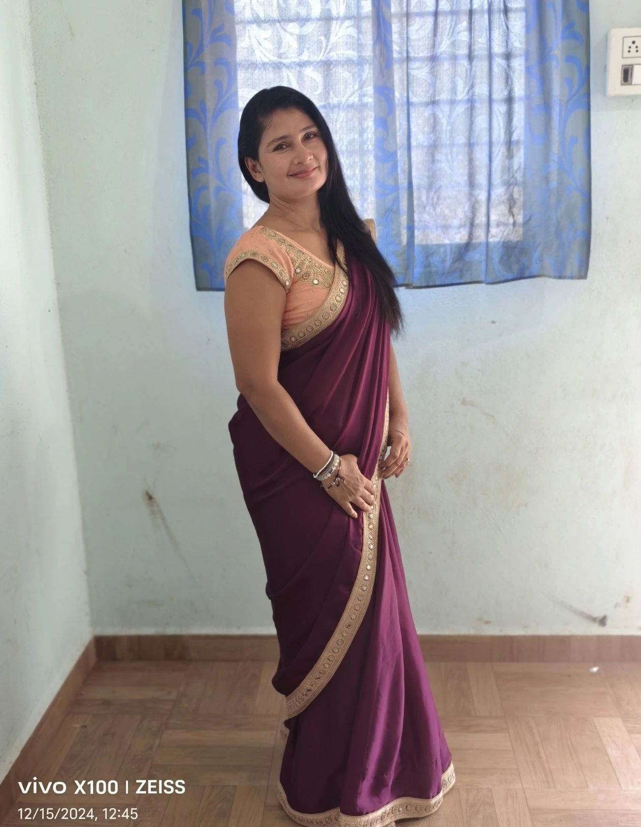 Nayra Rashi Khannna – Indian escort in New Delhi — 2 / 3