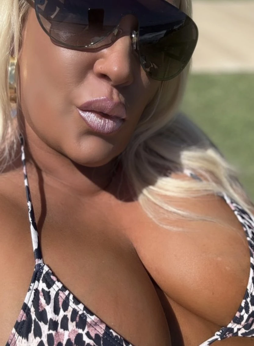 Tiffany Dream – American escort in Seoul — 7 / 9