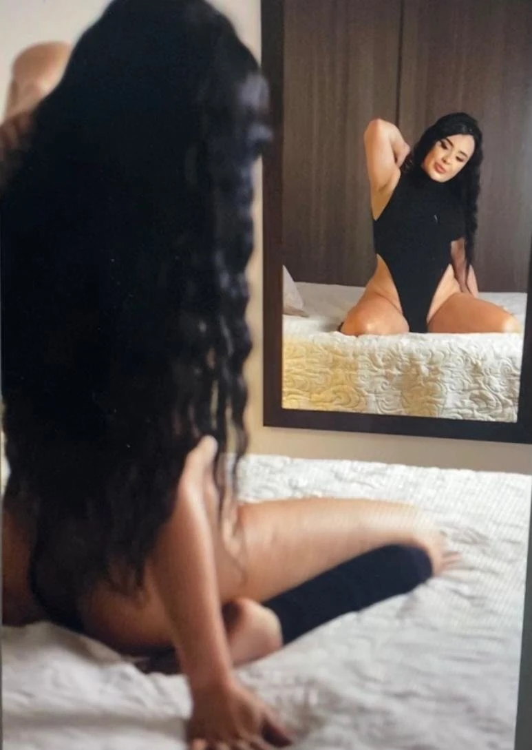 Evelyn – Colombian escort in St. Julian's — 5 / 15