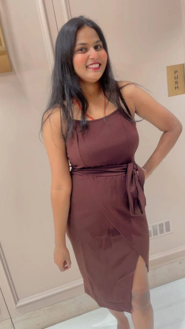 Ayesha – Indian escort in Visakhapatnam — 9 / 10