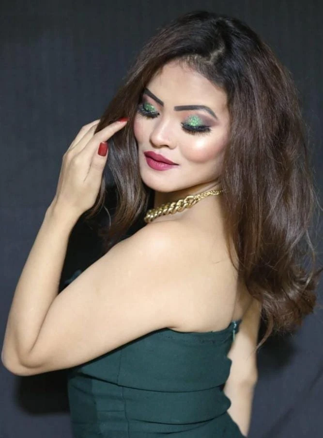 Priya Incall&Outcall Both Available – Indian escort in New Delhi — 2 / 5