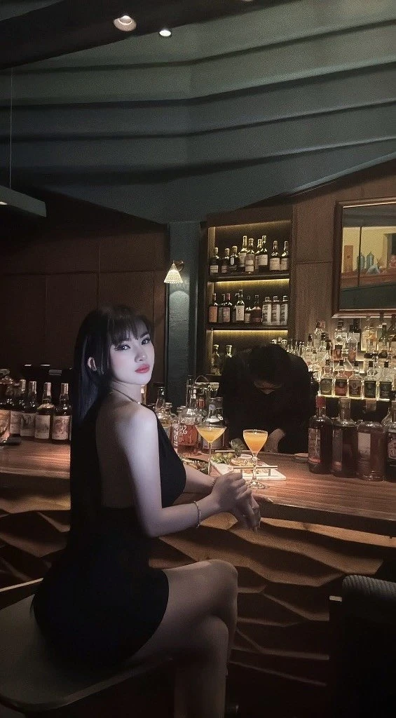 Jolie Hcm – Chinese escort in Ho Chi Minh City — 3 / 5