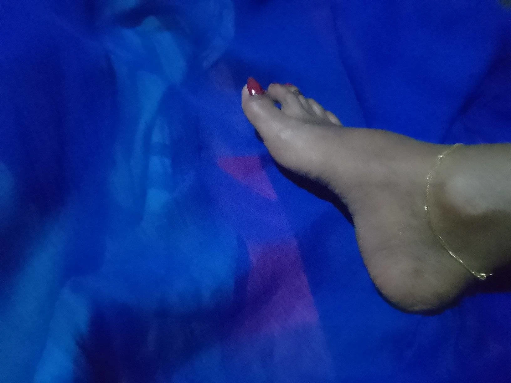 Mashi – Sri Lankan escort in Colombo — 18 / 25
