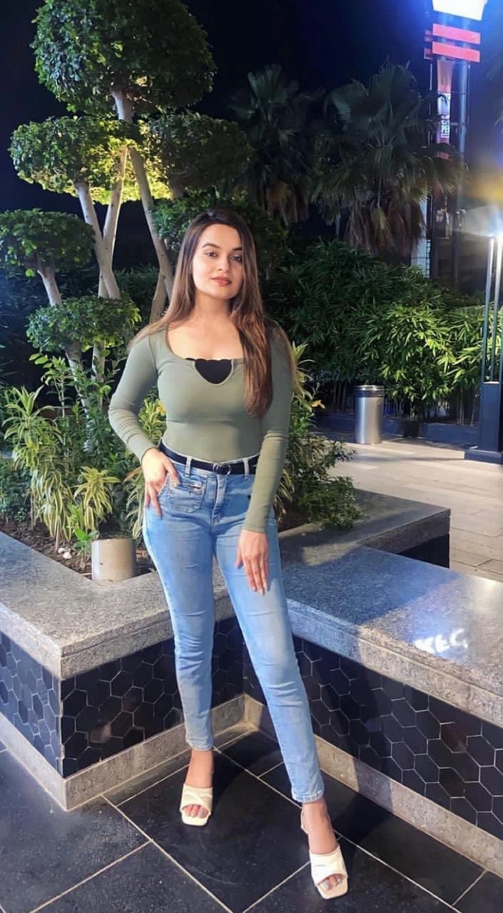 INDEPENDENT GIRL CAM OR REAL Meet – Indian escort in Hyderabad — 3 / 5