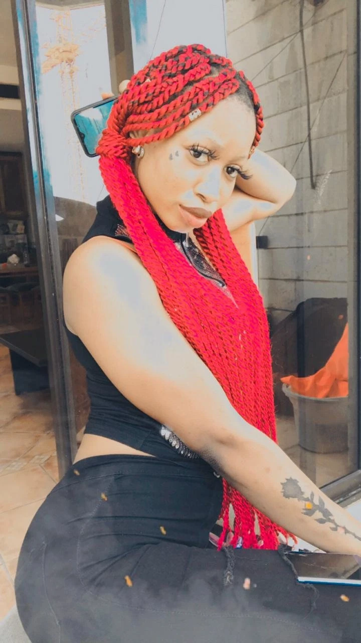 Sharon – South African escort in Beirut — 2 / 5