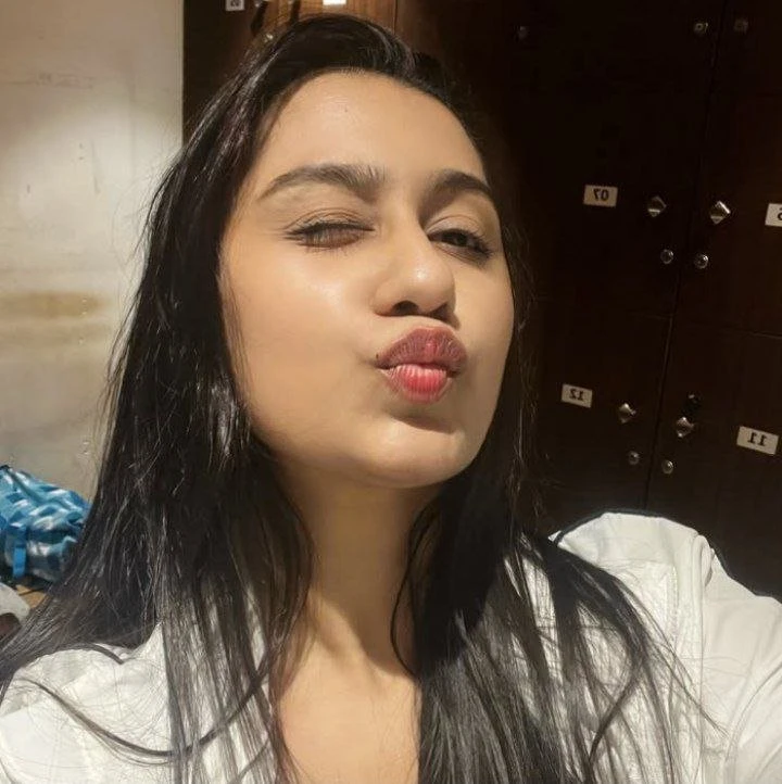 Punam – Indian escort in Rajkot — 2 / 3