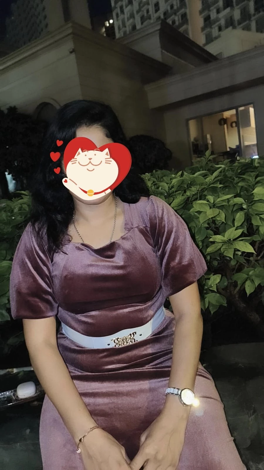Priya Singh – Indian escort in Mumbai — 1 / 2