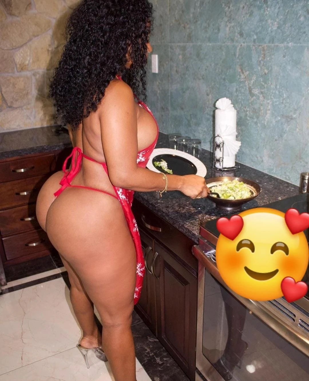 Calista – Angolan escort in Erbil — 2 / 4