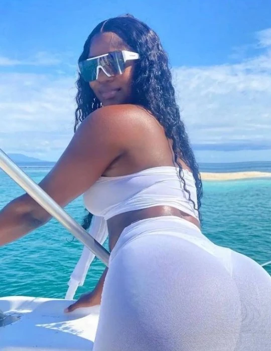 Vivian – Ghanaian escort in Beirut — 2 / 3