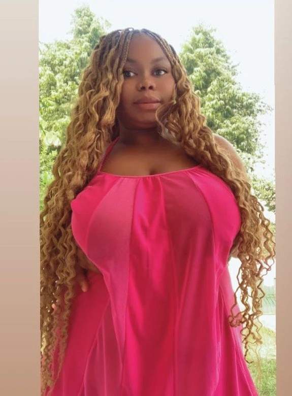 Samantha – South African escort in Noida — 4 / 9